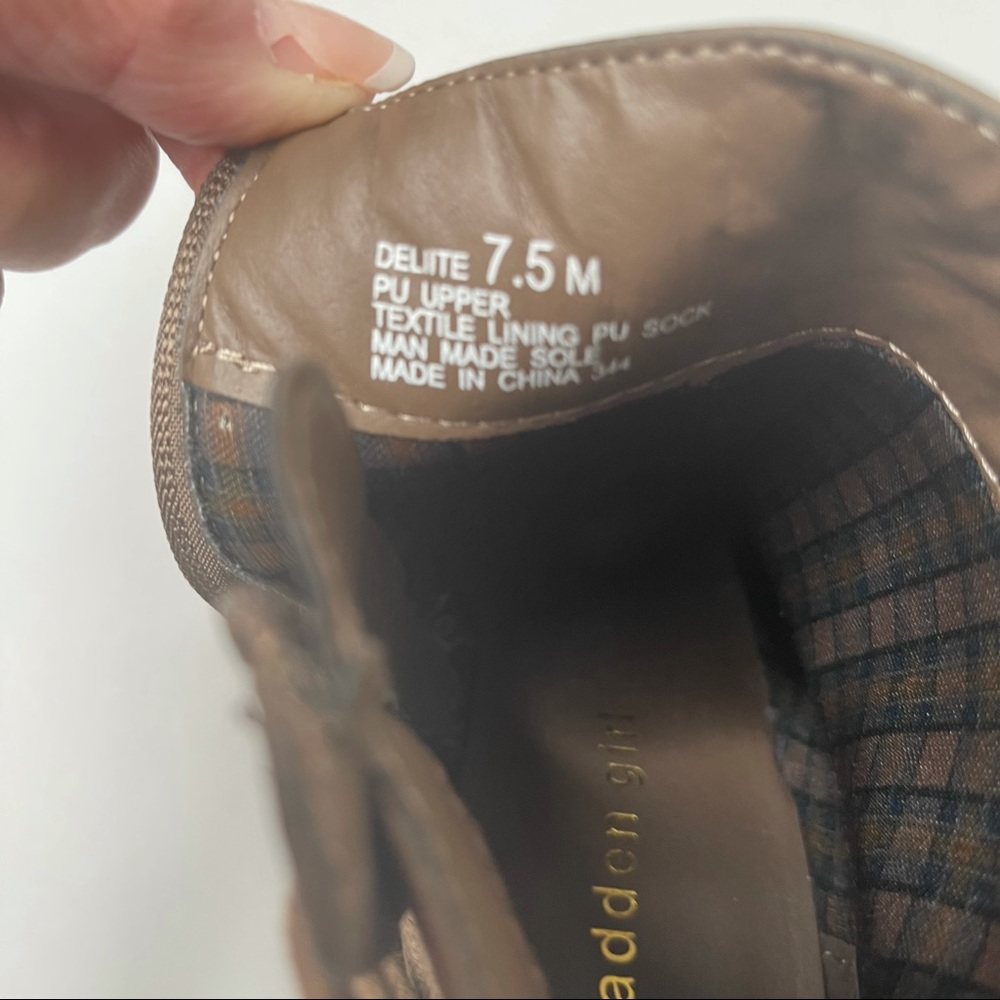 Madden Girl Tan Booties Boots Size 7.5 - Picture 8 of 10